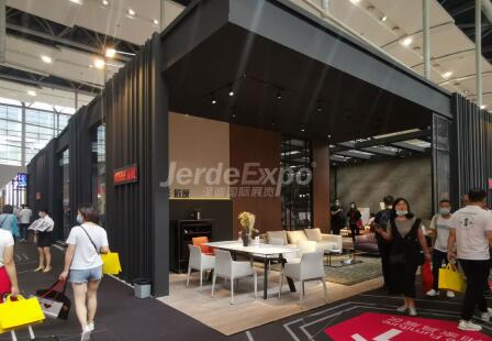 廣州展臺(tái)搭建天景造型的設(shè)計(jì)方法有幾種？