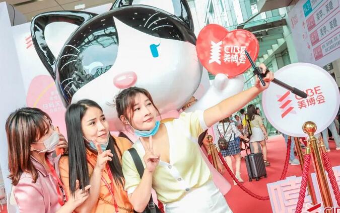 廣州美博會現(xiàn)場.jpg 廣州美博會現(xiàn)場.jpg