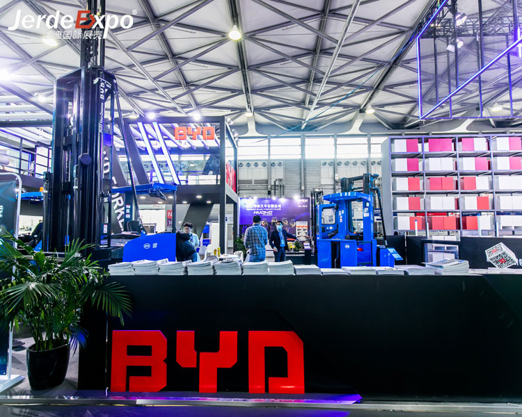 展覽行業(yè)中如何成為優(yōu)秀的銷售人員？上海展會裝修公司分享小技巧