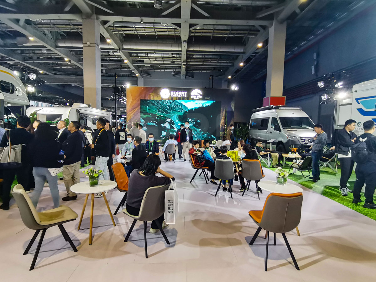 中國進(jìn)口博覽會(huì)搭建