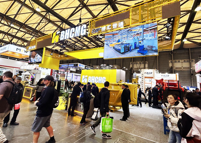 展臺(tái)搭建布置完成后,搭建商如何進(jìn)行安全檢查？